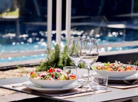 Mercure Pau Palais des Sports, h&ocirc;tel &agrave; Pau pr&egrave;s de&nbsp;: A&eacute;roport de Pau - Pyr&eacute;n&eacute;es - PUF