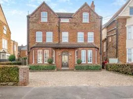 8 Bed in Hunstanton 89469