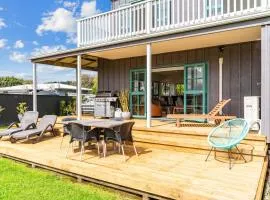 Cove Family Haven - Waipu Holiday Home