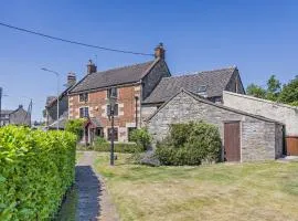 7 Bed in Waterhouses 81529