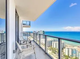 Luxury 2BR Apt With Ocean View Pool & Amenities