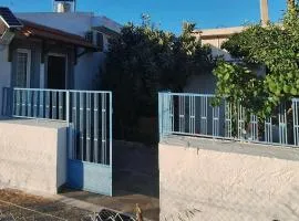 Eve's house