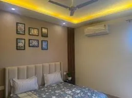 The prestige hotel