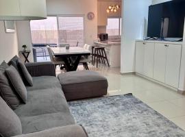 Family home with ocean views 40 minutes from vineyards, hotel a Chapultepec