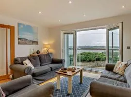 4 bed in Appledore 76483