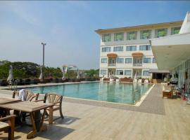 New Siya Hotel &ndash; hotel z parkingiem 