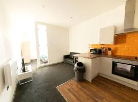Modern Central Blackburn 1 Bed Apartment