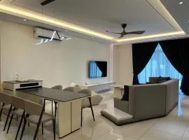 Karaoke Cozy Landed Home at Sutera n Paradign for 10pax