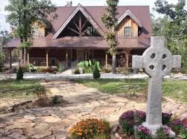Luxury Half-Board Room Rental in the Beautiful Region of Northwest Arkansas