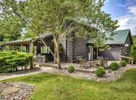 Cozy Secluded Cabin with Games and Hot-tub in Sarahsville, Ohio