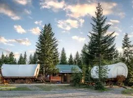 Unique Conestoga Glamping Wagon with King Bed & Private Bath | Bonners Ferry, Idaho Retreat