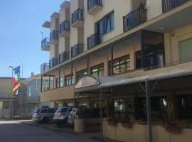 Hotel Diamante 5 minuti dalla fiera di rimini CON PARCHEGGIO INCLUSO