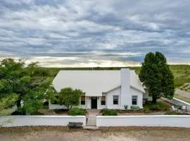 Secluded Desert Ranch near Big Bend National Park, Perfect for a Texan Glamping Getaway