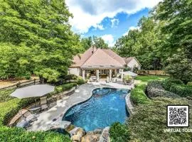 Impressive Luxurious Rental with Pool and Game Space in NC