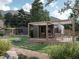 Magical Retreat with a Pool Ideal for Luxury Camping, Austria, hotel en Unterlibitsch