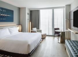 Hilton Arlington Rosslyn The Key، فندق في أرلينغتون