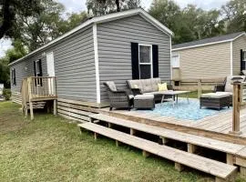 Outstanding Cottage with Barbecue and Fire Pit in Dunnellon, Florida