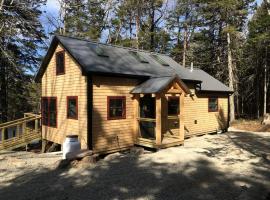 Secluded, Dog-Friendly Lakefront Cabin on Pristine Lake, Maine, for Wonderfully Romantic Getaways to Nature, hotel in Marshfield
