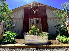 Spacious Cabin Lodge Perfect for Groups Getaways in Colorado