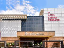 Hotel Basera Vrindavan, hôtel à Jāmb