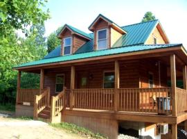 Mammoth Cave Cabin for the Best Holiday in Kentucky, ξενοδοχείο με υδρομασάζ σε Mammoth Cave