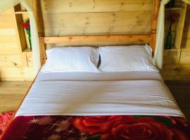 One love archive, albergue en Chabahinga