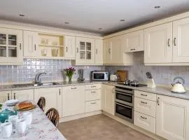 3 Bed in Hay-on-Wye BN345