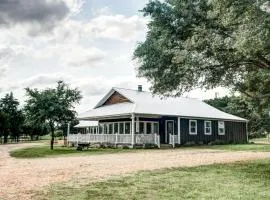Luxury Cottage Rental with Modern Vintage Interior near Houston, Texas
