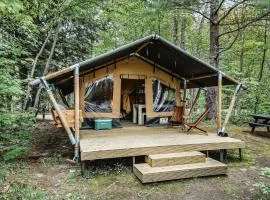 Impressive Safari Tent with Barbecue in North Woodstock, New Hampshire