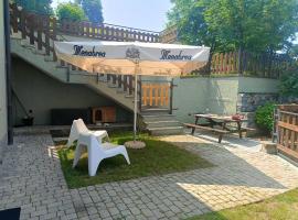 Villa Bruna by Holiday World, hotel v destinaci Pisogne