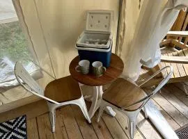 Luxurious Safari Tent in Cooperstown, NY - Perfect Glamping Spot for a Romantic Getaway