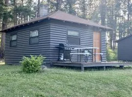 Modern and Picturesque Lake-Side Cabin Located by Mount Rushmore in Rapid City