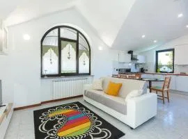 Dai Gheller Villa luminosa con piscina vicino Como e Milano