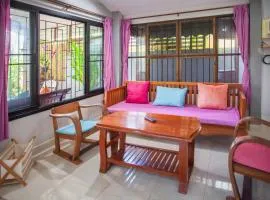 House 4 people sea view 100 m from the beach