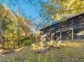 Lazy Bear Cottage With Hot Tub