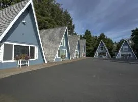 Stunning A Frame with Fantastic Views in Otter Rock, Oregon