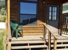Equipped Cabin Ideal for a Rustic ans Serene Getaway in Montana