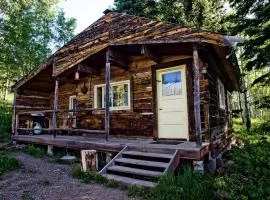 Secluded Cabin Rental with Mountain Views in Clark, Northern Colorado