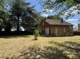 Hébergements le Camp d'Auneau - Aunay Bien