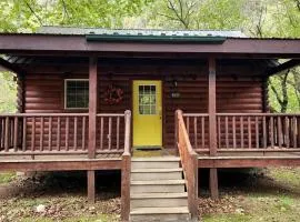 Serene Riverside Cabin Oasis Near New River, Virginia