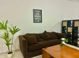 Spacious Luxury Stay by Corniche Beach