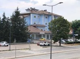 Hotel L'AQUILA 99