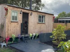 Shepherds Hut at The Old School House