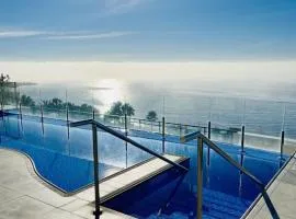 Luxury Duplex Infinity Pool - EHHouse
