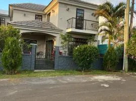 Maison entière à Tyack, île Maurice - Voiture incluse & Salle de sport
