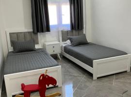 Le Petit Olivier, hotel with parking in Mostaganem
