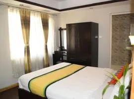 Simple & Sustainable- Room with facilities a guest need