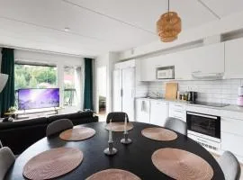 Cosy family apartment with parking, sauna and balcony