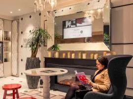 巴黎卢浮宫歌剧院美居酒店