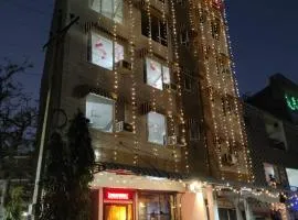 Hotel Gold star